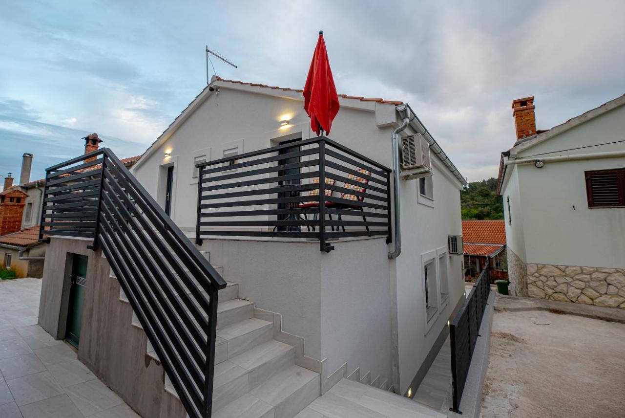 Ferienwohnung Il Dono Del Mare - Island Iz Veli Iž Exterior foto